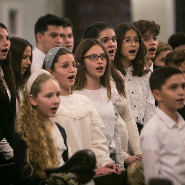 cor-vocal-liceul-de-arta-satu-mare-2